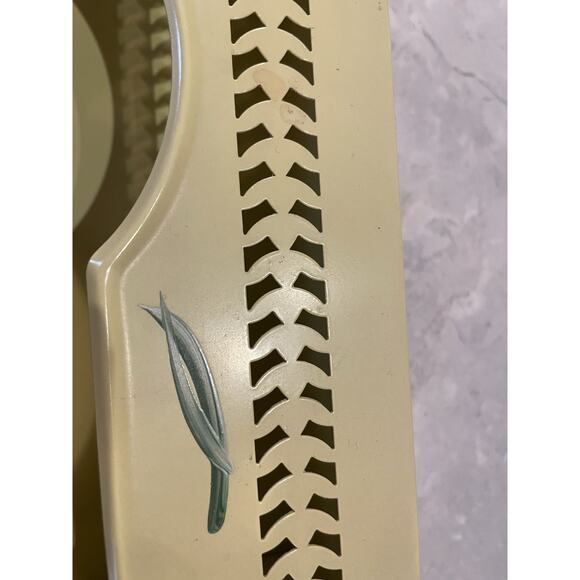 Vintage Metal Tissue Box Holder Cover Yellow With Flower Grecian Key Cut Out - Picture 4 of 10